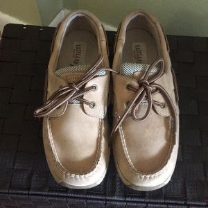 Women’s Eastland loafers